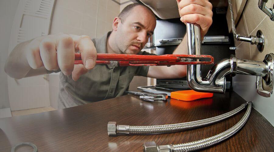 Local expert plumbing services in Wickett, TX